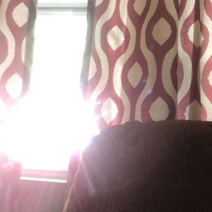 Meet your Posher, Lacy